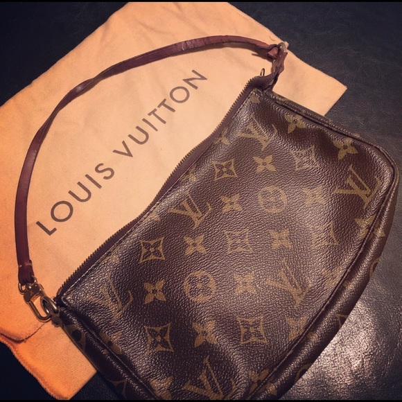 Louis Vuitton Handbags - Louis Vuitton Women’s Clutch